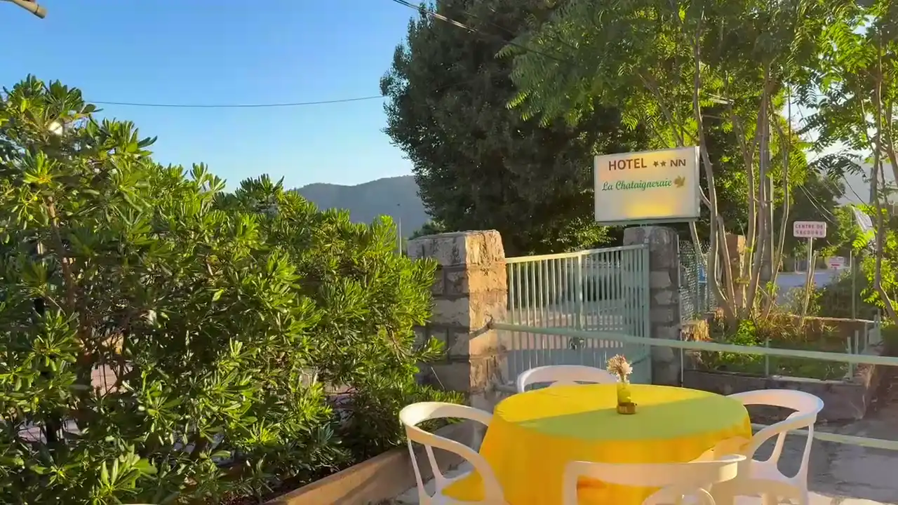L'hôtel La Châtaigneraie au cœur des montagnes d'Évisa